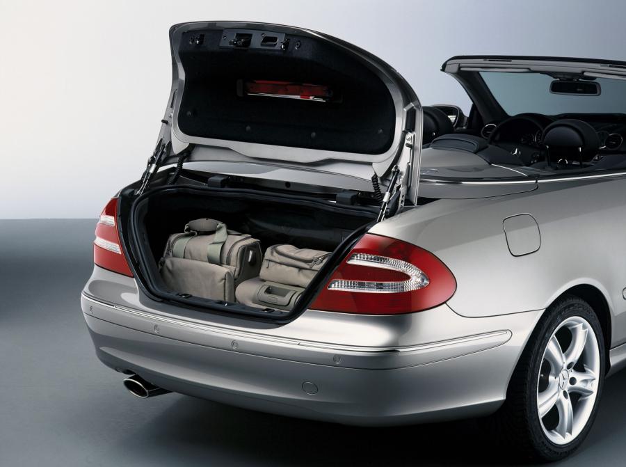  Mercedes-Benz CLK-Class Cabriolet 2004 года  (фото 36 из 164)